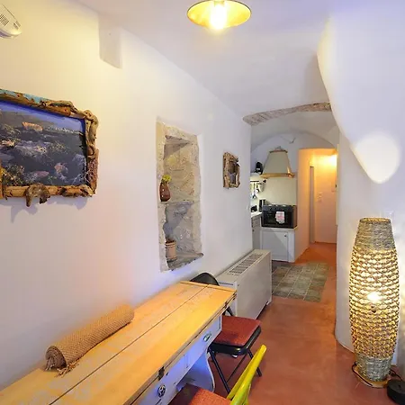 Apartment Rodamia Traditional *